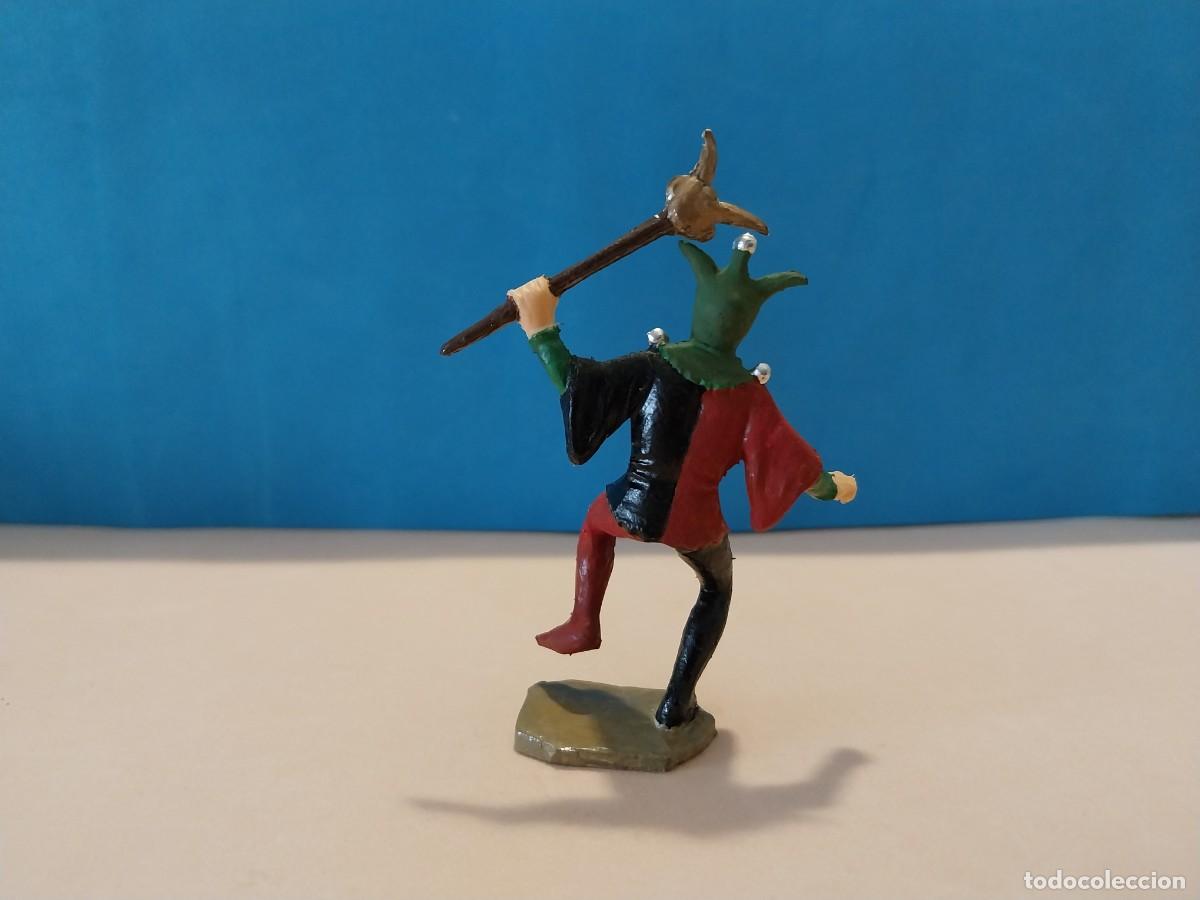 Figuras de goma y PVC: BUF&Oacute;N. LA CORTE DEL CASTILLO FEUDAL. REAMSA - Foto 2