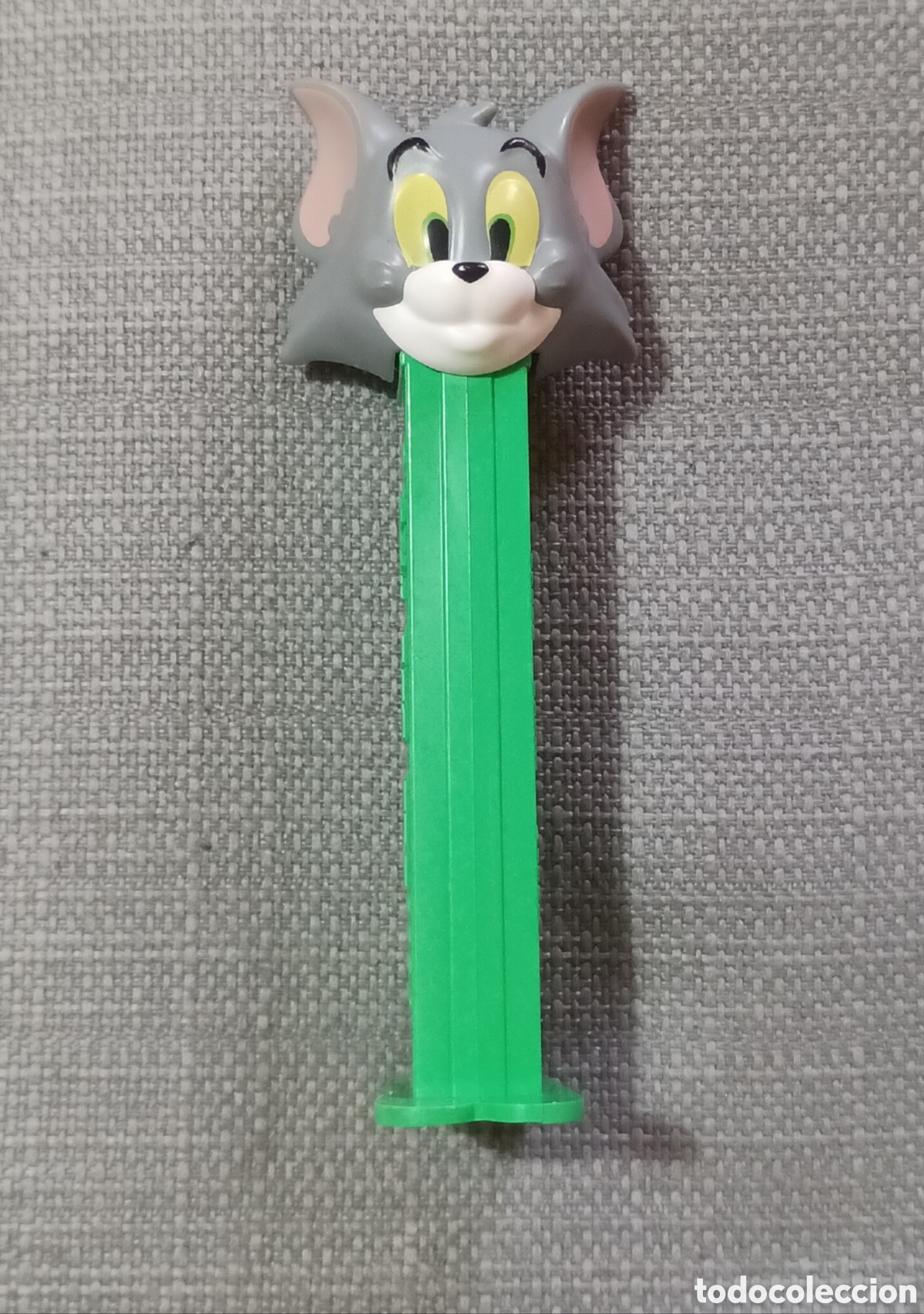 Figurines en Caoutchouc et PVC: Dispensador de caramelos PEZ del personaje Tom (de Tom y Jerry). ​En perfecto estado.