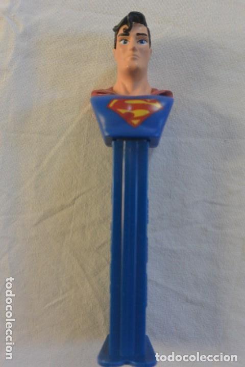 PEZ Dispenser: DISPENSADOR CARAMELOS PEZ SUPERMAN