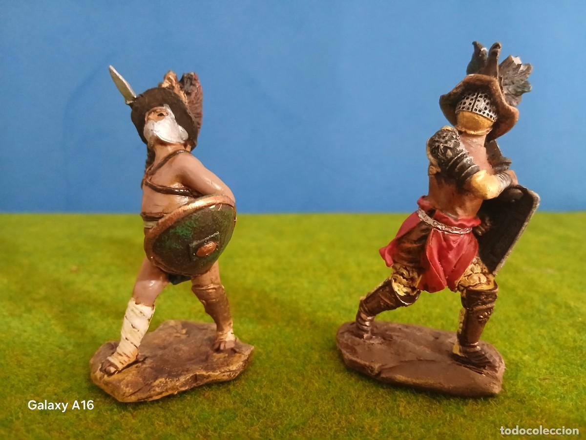 Figuras de Borracha e PVC: SOLDADOS DE PLASTICO GLADIADORES RESINA COMO NUEVOS