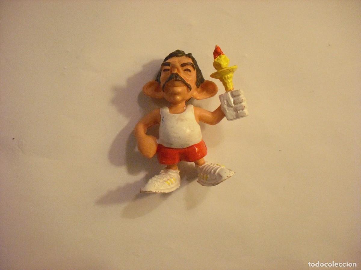 Figure di Gomma e PVC: FIGURA MONCLIS, PASCUAL MARAGALL ALCANDE DE BARCELONA CON LA ANTORCHA. PVC