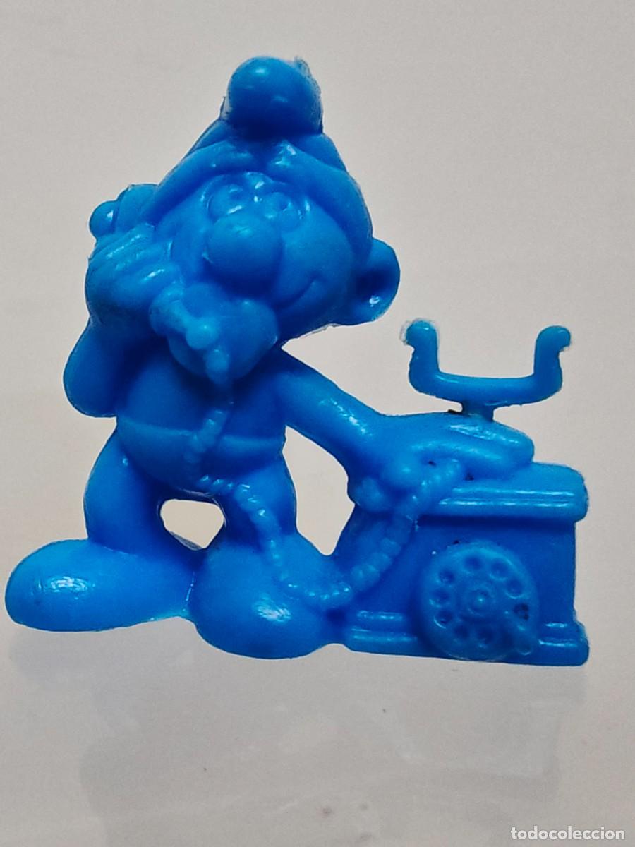 Figuras de goma y PVC: FIGURA DUNKIN PITUFO CON TELEFONO