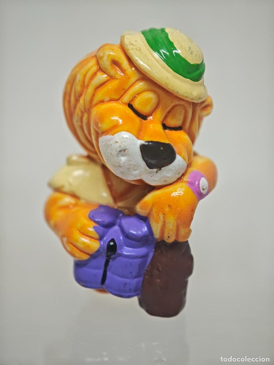 Figuras de goma Kinder: FIGURA K8NDER FERRERO FAMILIA LEON LEONES