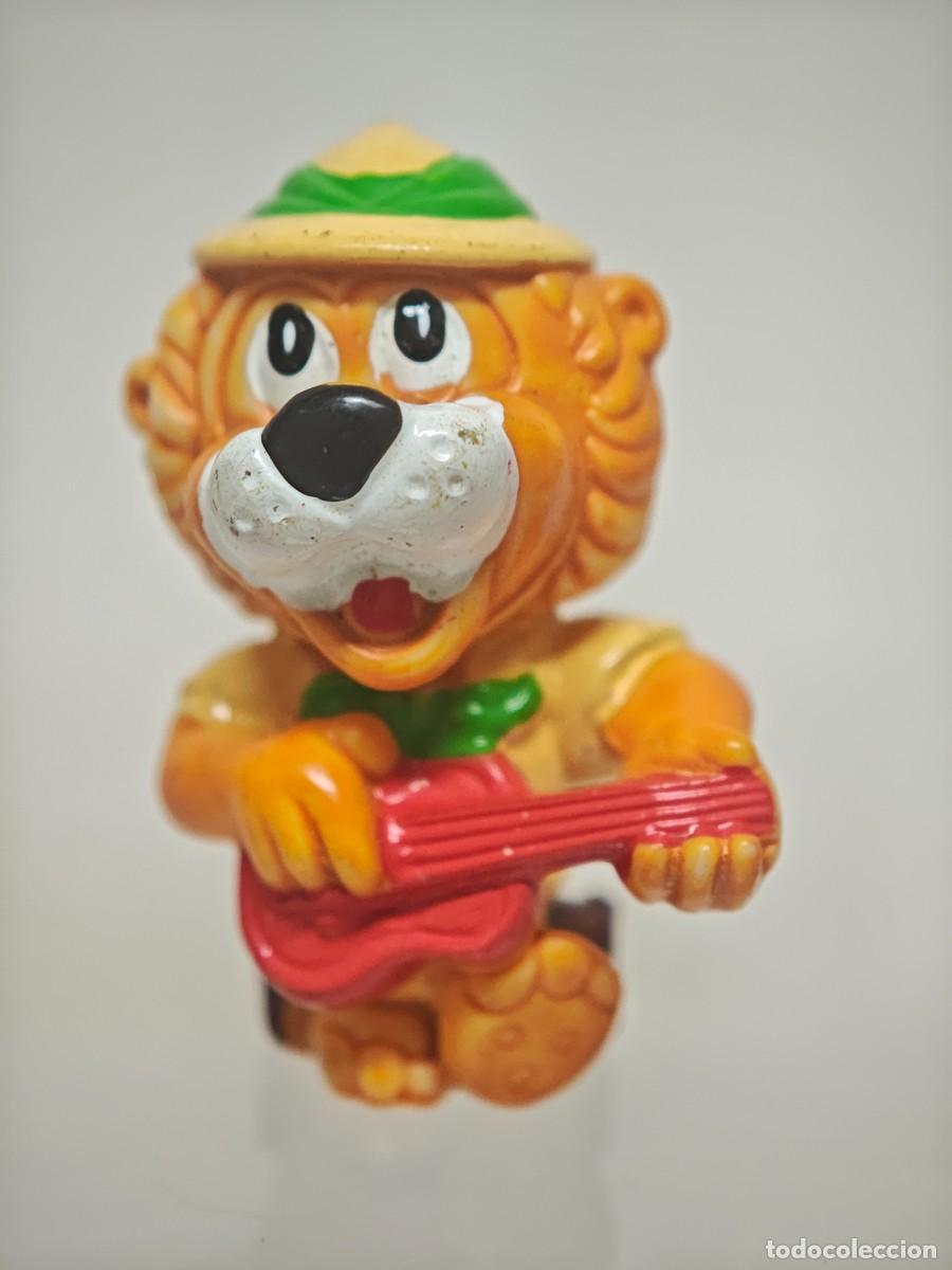 Figuras de goma Kinder: FIGURA K8NDER FERRERO FAMILIA LEON LEONES
