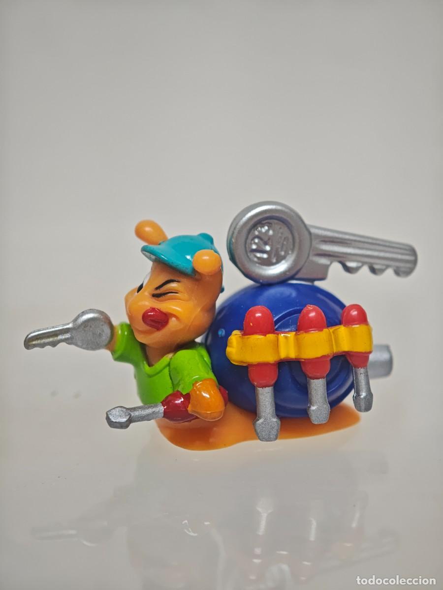 Figuras de goma Kinder: FIGURA K8NDER FERRERO FAMILIA CARACOL CON CASA