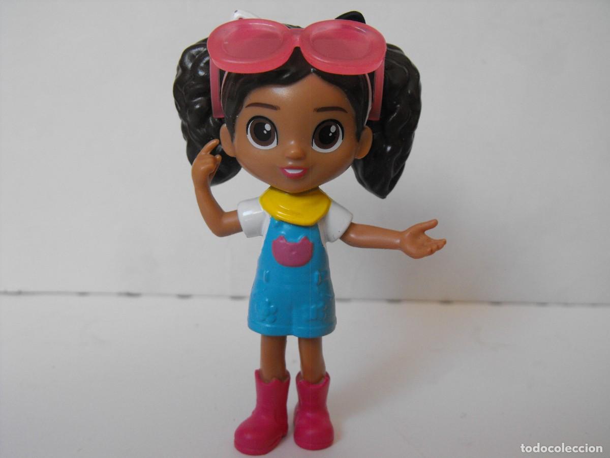 Figuras de goma y PVC: DIVA LLC. Peque&ntilde;a mu&ntilde;eca. 9 cm. altura.