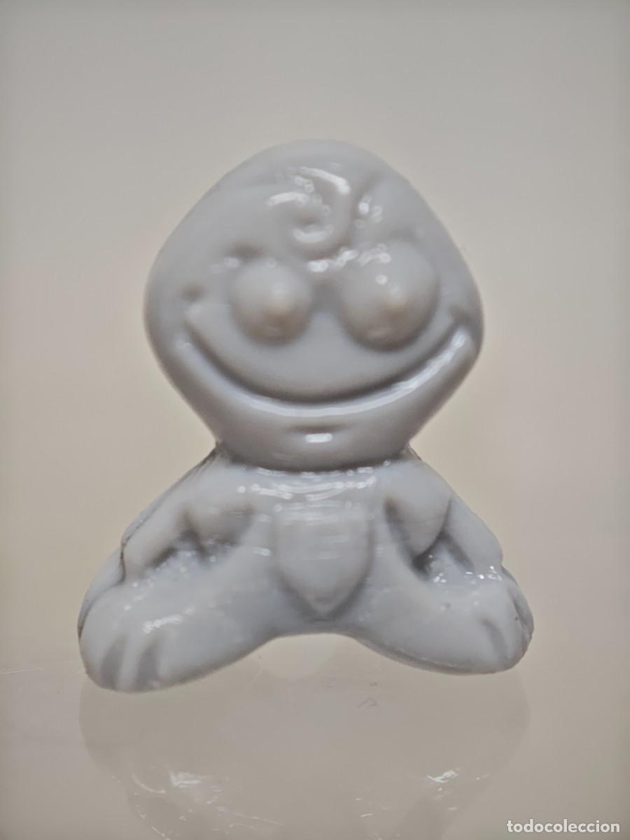Figuras de goma y PVC: FIGURA ANTIGUA A 35 GOGO GOGOS MAGIC BOX
