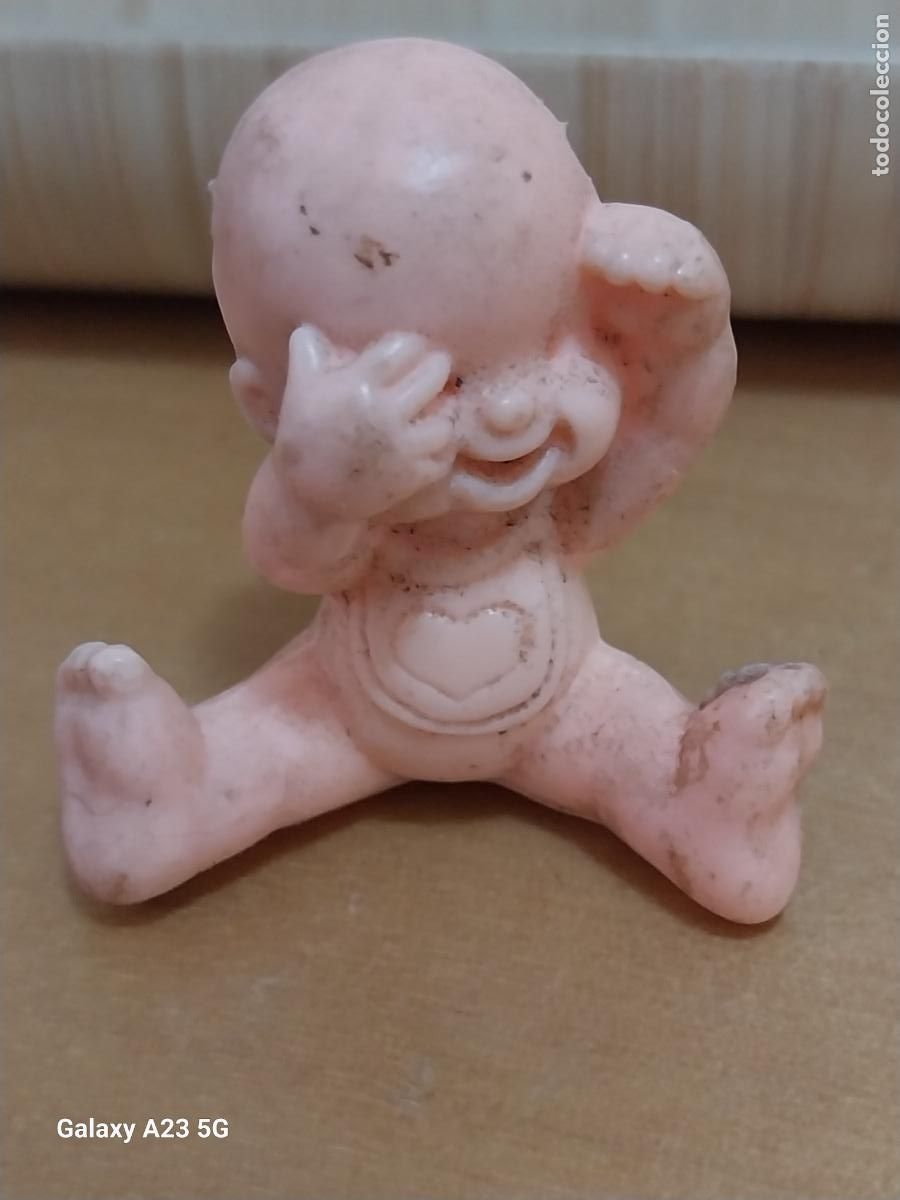 Figuras de goma y PVC: BEBE A&Ntilde;OS 90 FIGURA GOMA PVC BRAZOS CABEZA 4CMS ALTO JUGADO