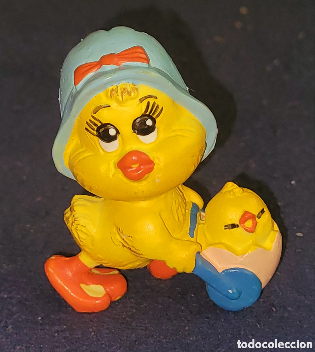 Figuras de goma y PVC: Bonita figura pvc goma de la serie conejos de Pascua H&auml;schen und Entchen marca Maia Borges Portugal