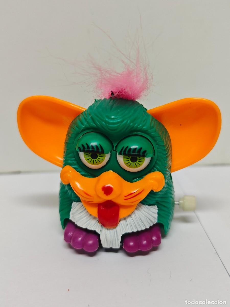 Figuras de goma y PVC: MU&Ntilde;ECO FURBY A CUERDA