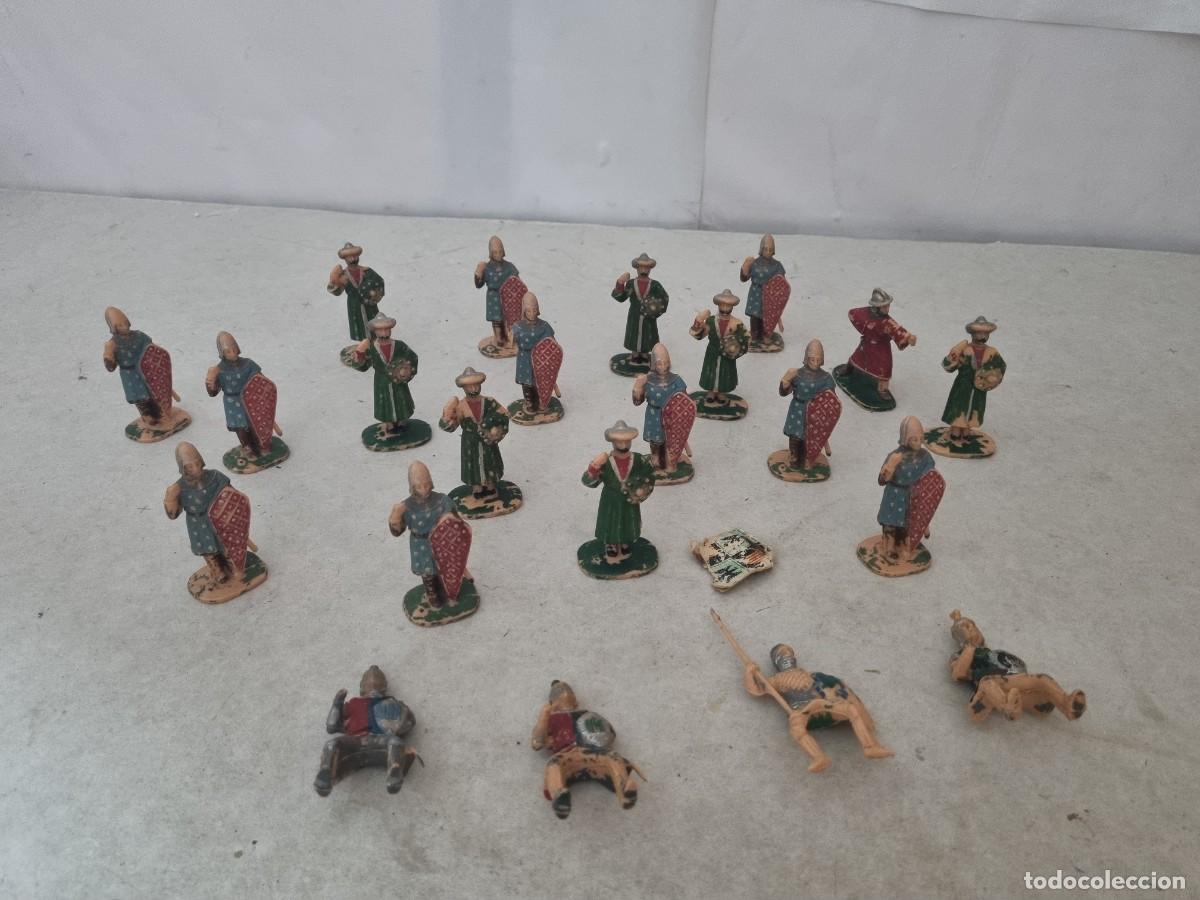 Figuras de goma y PVC: Lote de 22 figuras de plastico