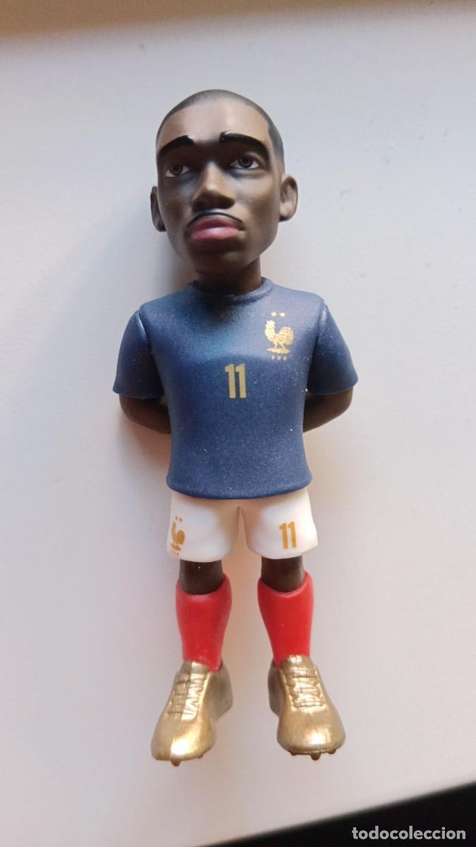 Rubber and PVC Figures: 3 Figuras pvc Demebl&eacute; de Francia de Minix