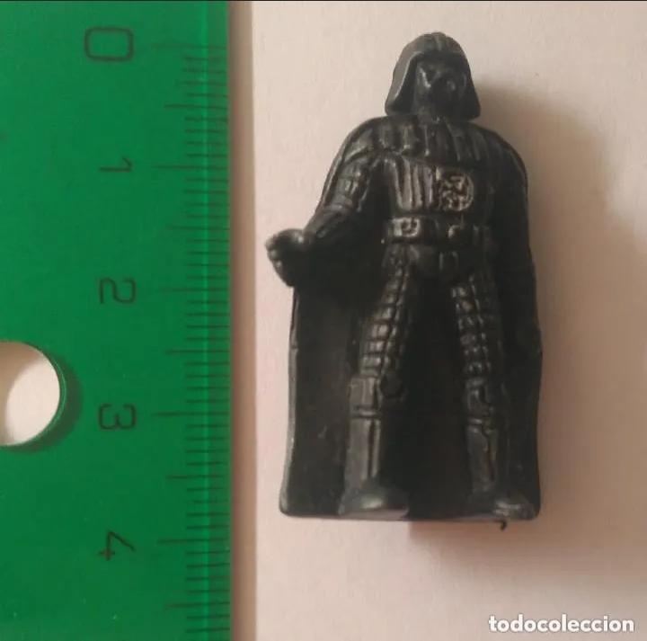 Rubber and PVC Figures: MINI figura r2d2 guerra galaxias tombola figurita mu&ntilde;eco pvc miniatura star wars robot