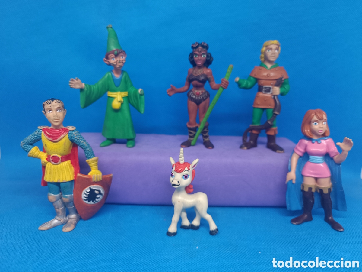 Figure di Gomma e PVC: Familia PVC Dragones y Mazmorras Comics Spain
