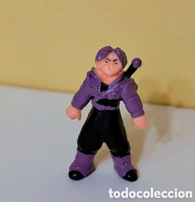 Figuras de goma y PVC: Figura mu&ntilde;eco Dragon Ball Dunkin. Dragon Ball Z. Bola de Dragon. Yolanda. Trunks