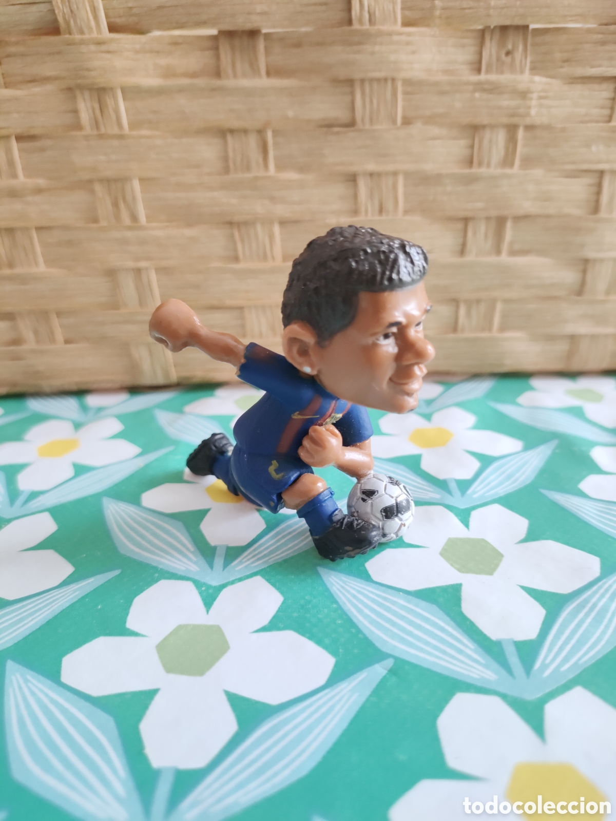 Figuras de goma y PVC: Figura pvc futbol Dani Alves Barcelona