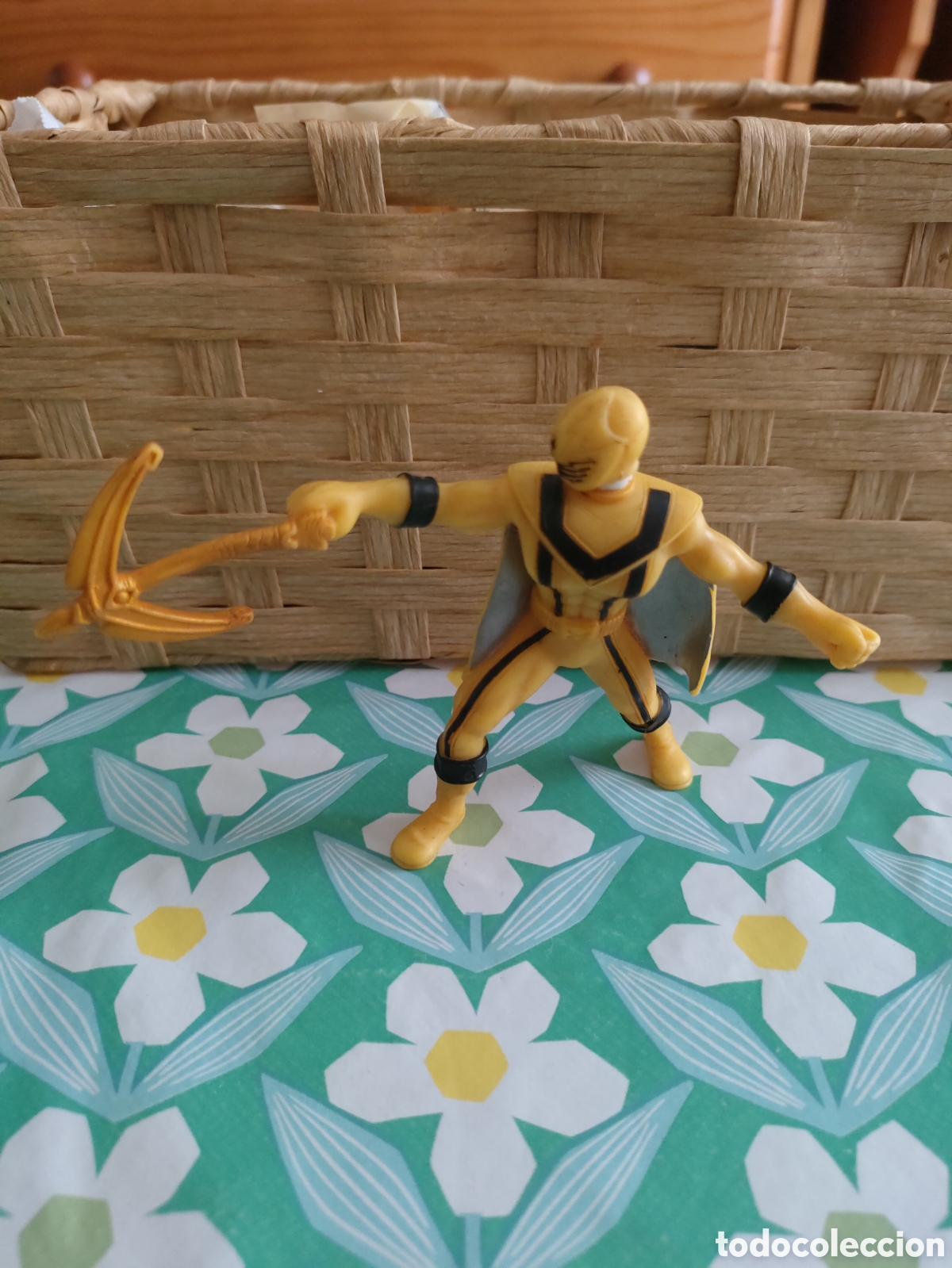 Figuras de goma y PVC: Figura pvc tipo Power Rangers. Sin marca