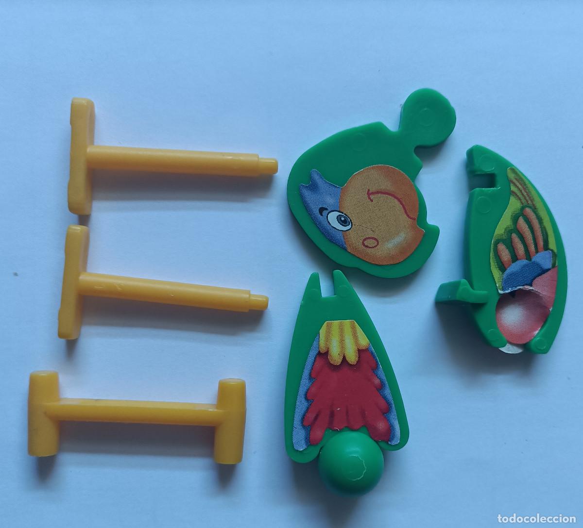 Figuras de goma Kinder: pieza de pajaro loro equilibrista kinder antiguo montable secundario desmontable ave