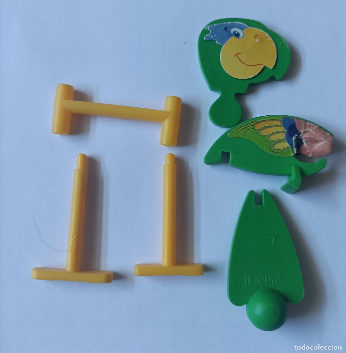 Figuras de goma Kinder: pieza de pajaro loro equilibrista kinder antiguo montable secundario desmontable ave