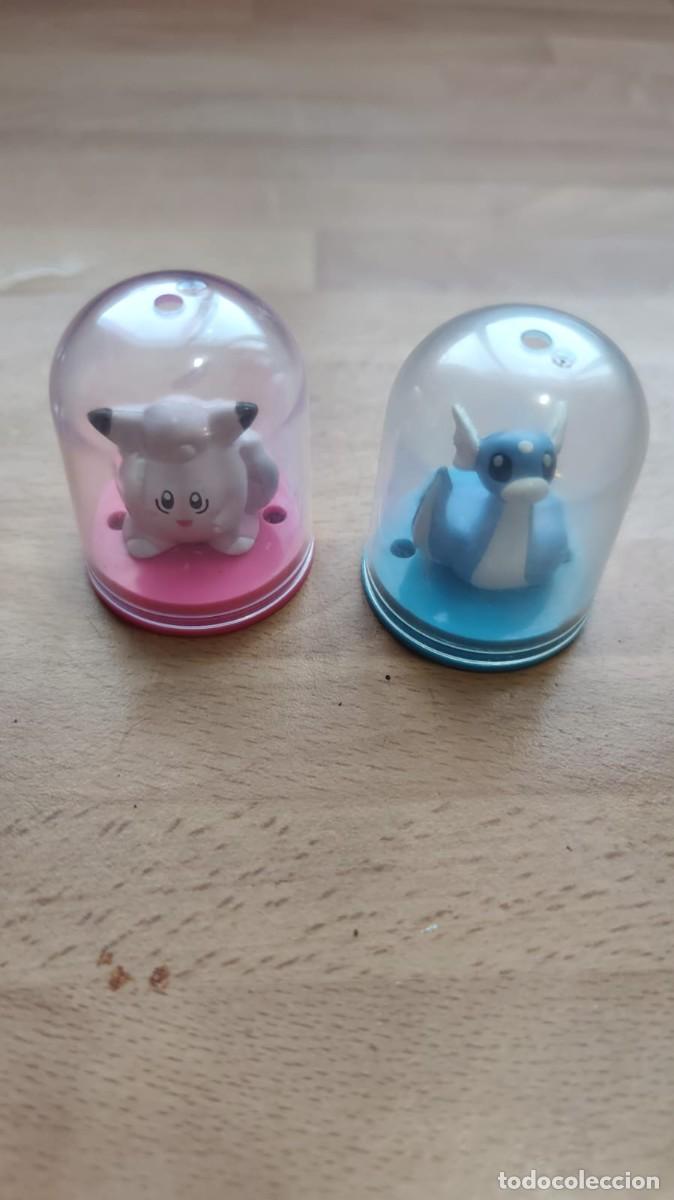 Figuras de goma y PVC: Pok&eacute;mon Dratini #147 Dome Capsule Nintendo 2000 Vintage