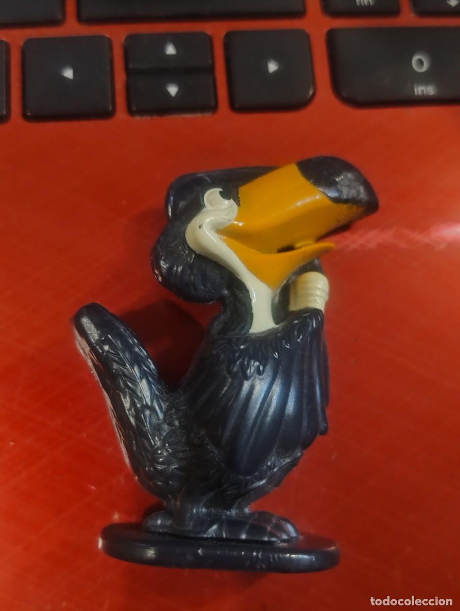 Figuras de goma y PVC: Rafael - Rio 2 de Disney - Nestle 2014