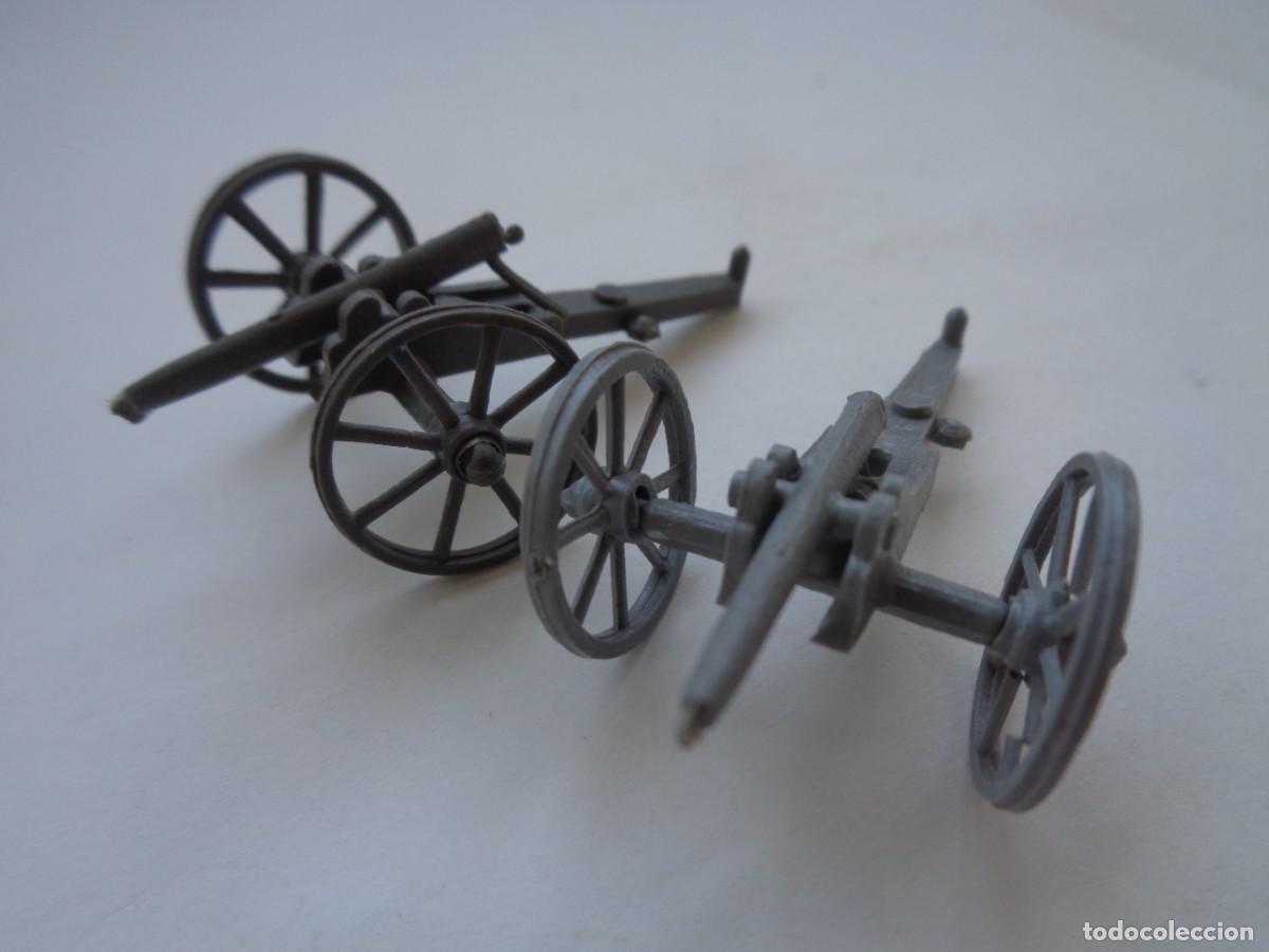 Figuras de goma y PVC: LOTE DE 2 CA&Ntilde;ONES DE PLASTICO DE LA GUERRA DE SECESION AMERICANA DE MONTAPLEX , DE QUIOSCO