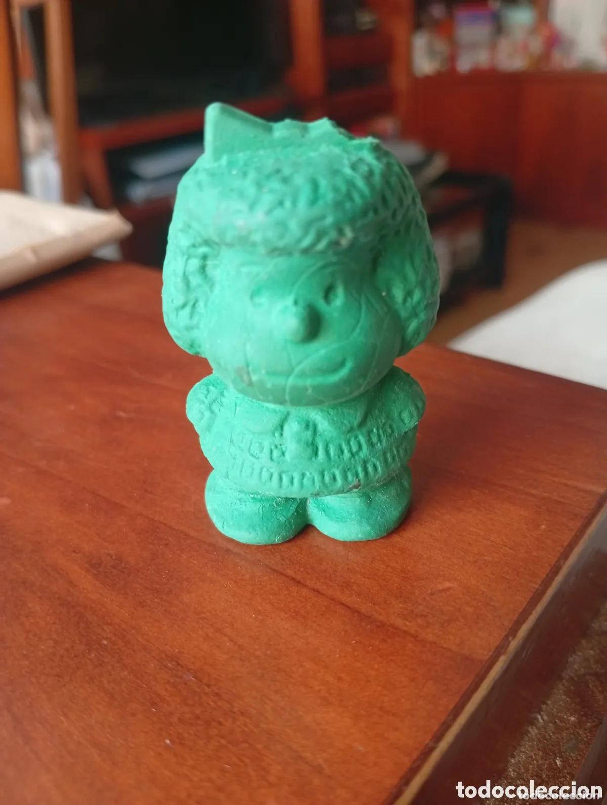 Figuras de goma y PVC: MU&Ntilde;ECO FIGURA PVC MU&Ntilde;ECA MAFALDA QUINO GOMA VERDE