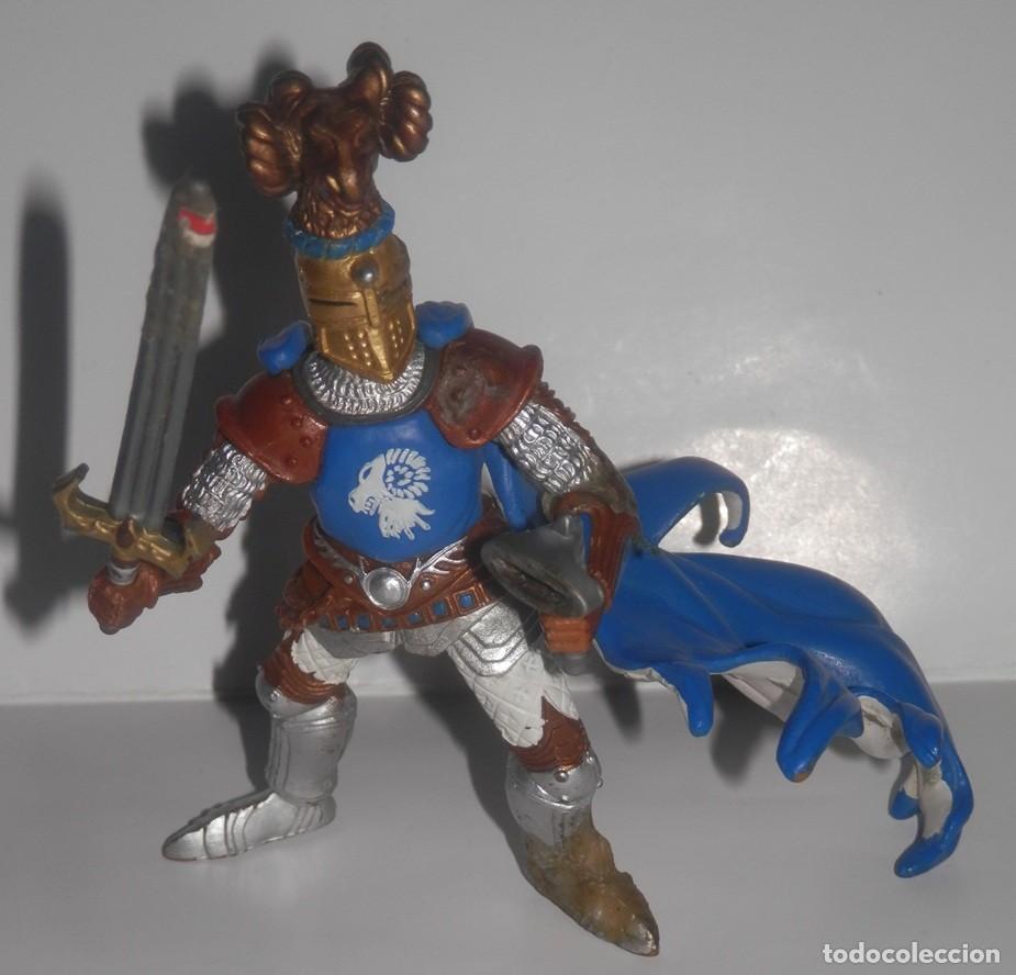 Figuras de goma y PVC: FIGURA DE PVC DE LA PAPO