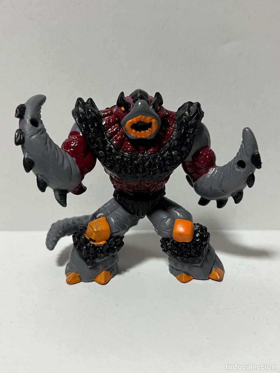 Figuras de goma y PVC: FIGURA GORMITI MAGMION, 6 CMS