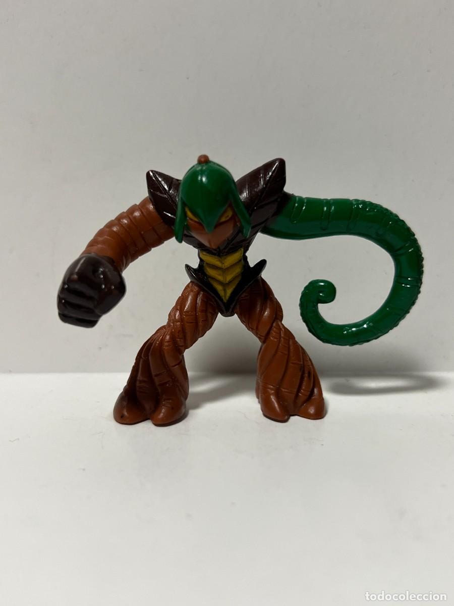 Figuras de goma y PVC: FIGURA GORMITI LATIGO LETAL, 5 CMS