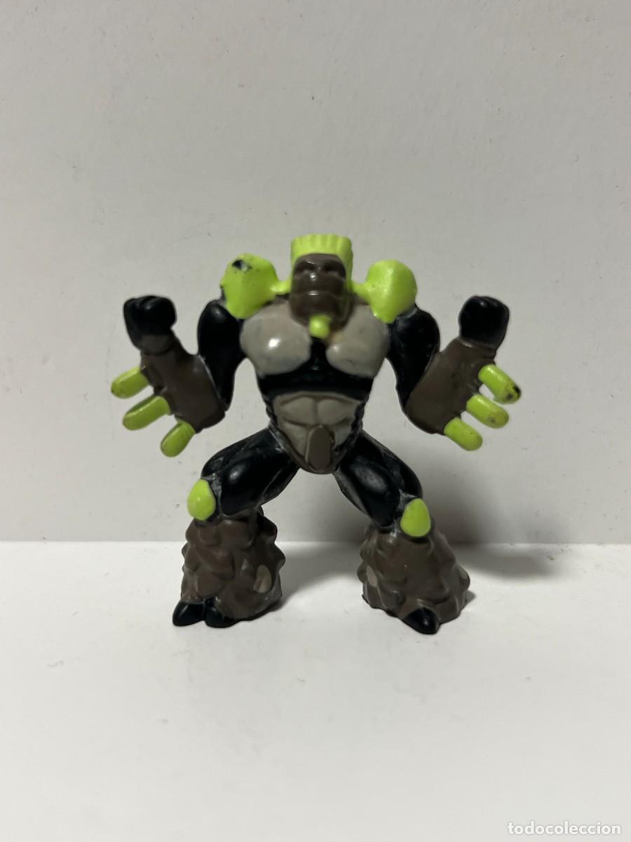 Figuras de goma y PVC: FIGURA GORMITI DIAMANTES EL ANTIGUO SOLDADO, 4 CMS