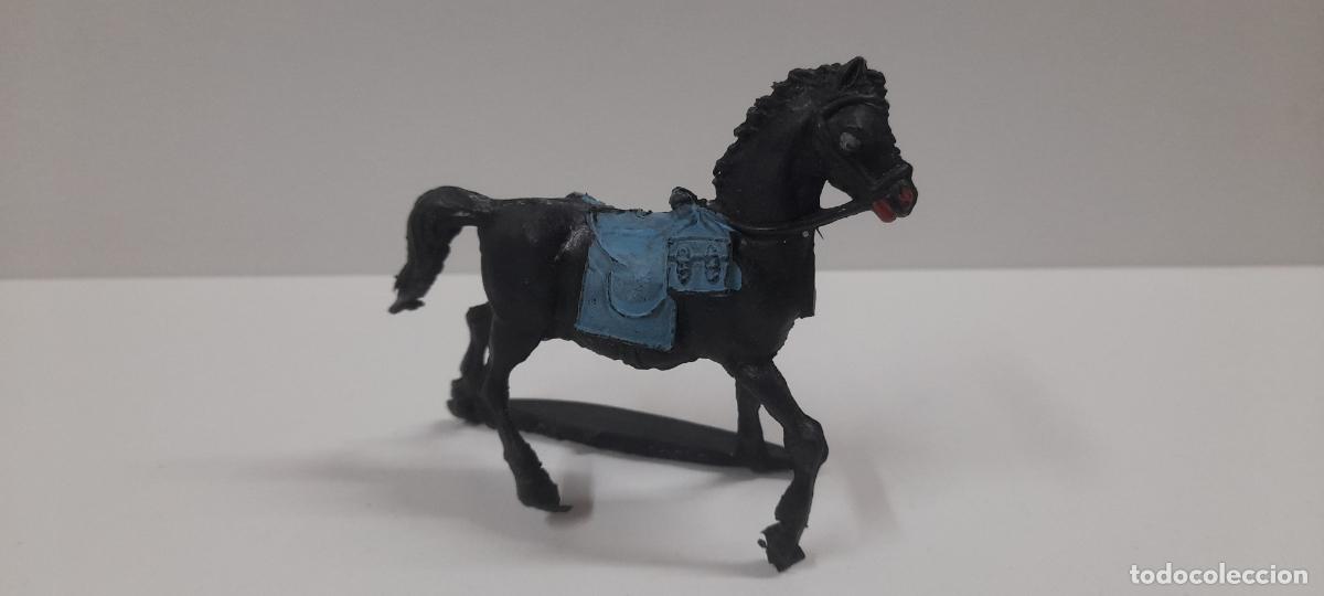 Figuras de goma y PVC: CABALLO GRANDE CON BASE PARA VAQUERO . REALIZADO POR PECH . ALTURA 9 CM . ORIGINAL A&Ntilde;OS 60