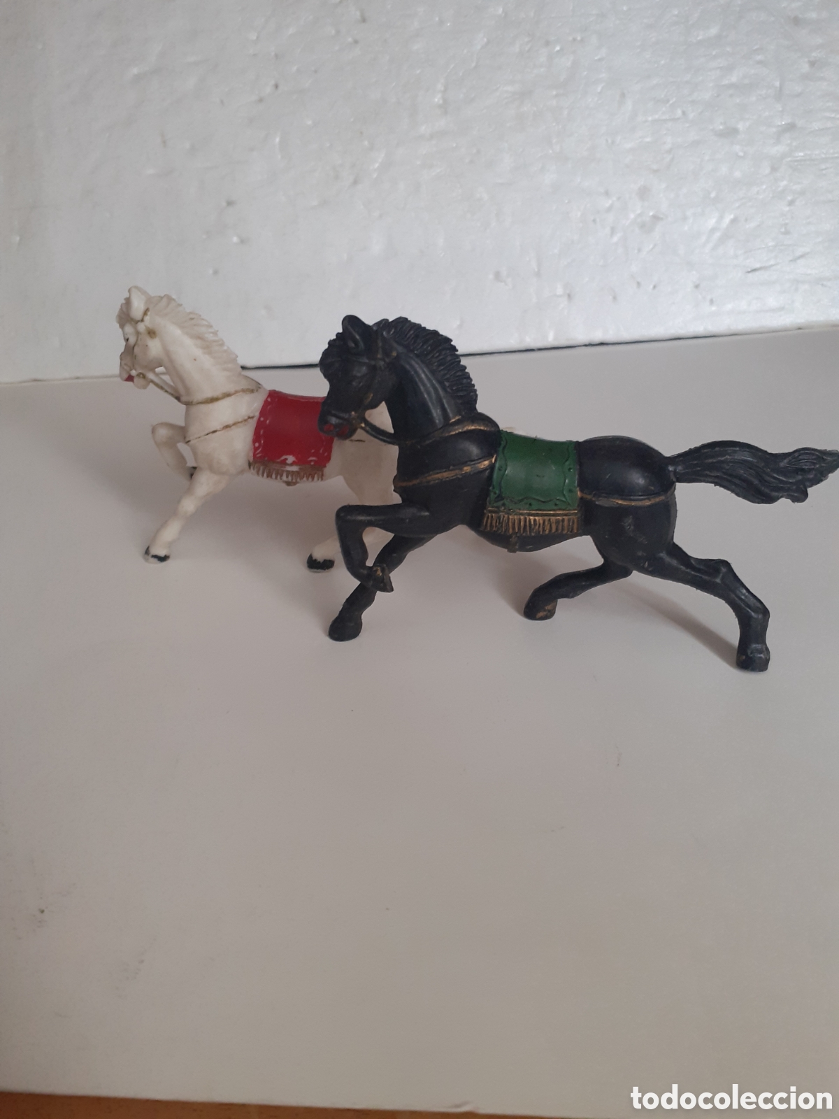 Figuras de goma y PVC: FIGURAS CABALLOS CUADRIGA PLASTICO REAMSA,PECH,JECSAN