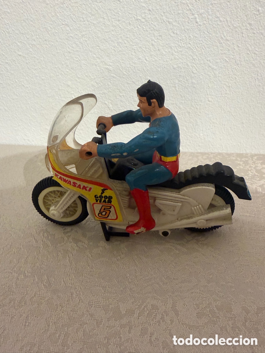 Figuras de goma y PVC: Figura antiga super her&oacute;is guliver