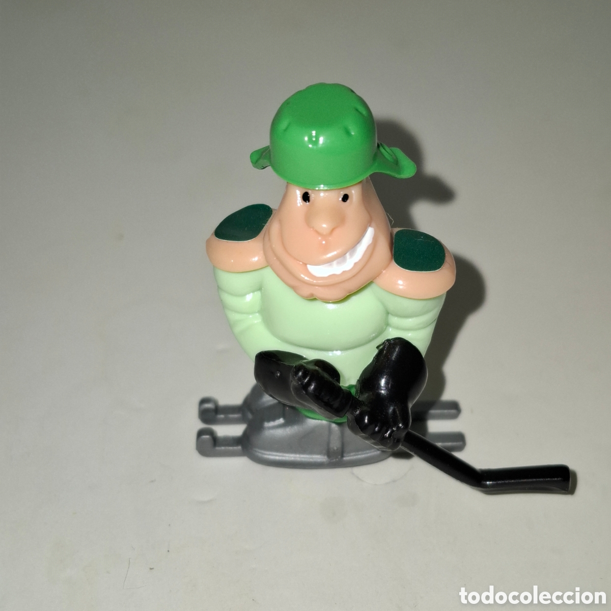 Figuras de goma Kinder: FIGURA PROMOCIONAL KINDER SORPRESA FERRERO JUGADOR DE HOCKEY 1999