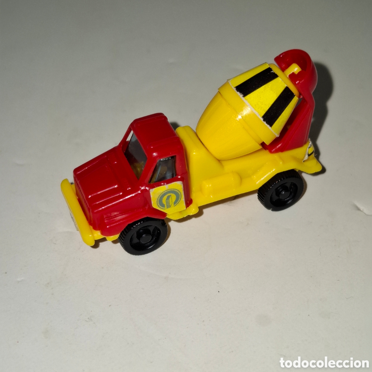 Figuras de goma Kinder: CAMION HORMIGONERA DESMONTABLE PROMOCIONAL KINDER SORPRESA FERRERO A&Ntilde;OS 90