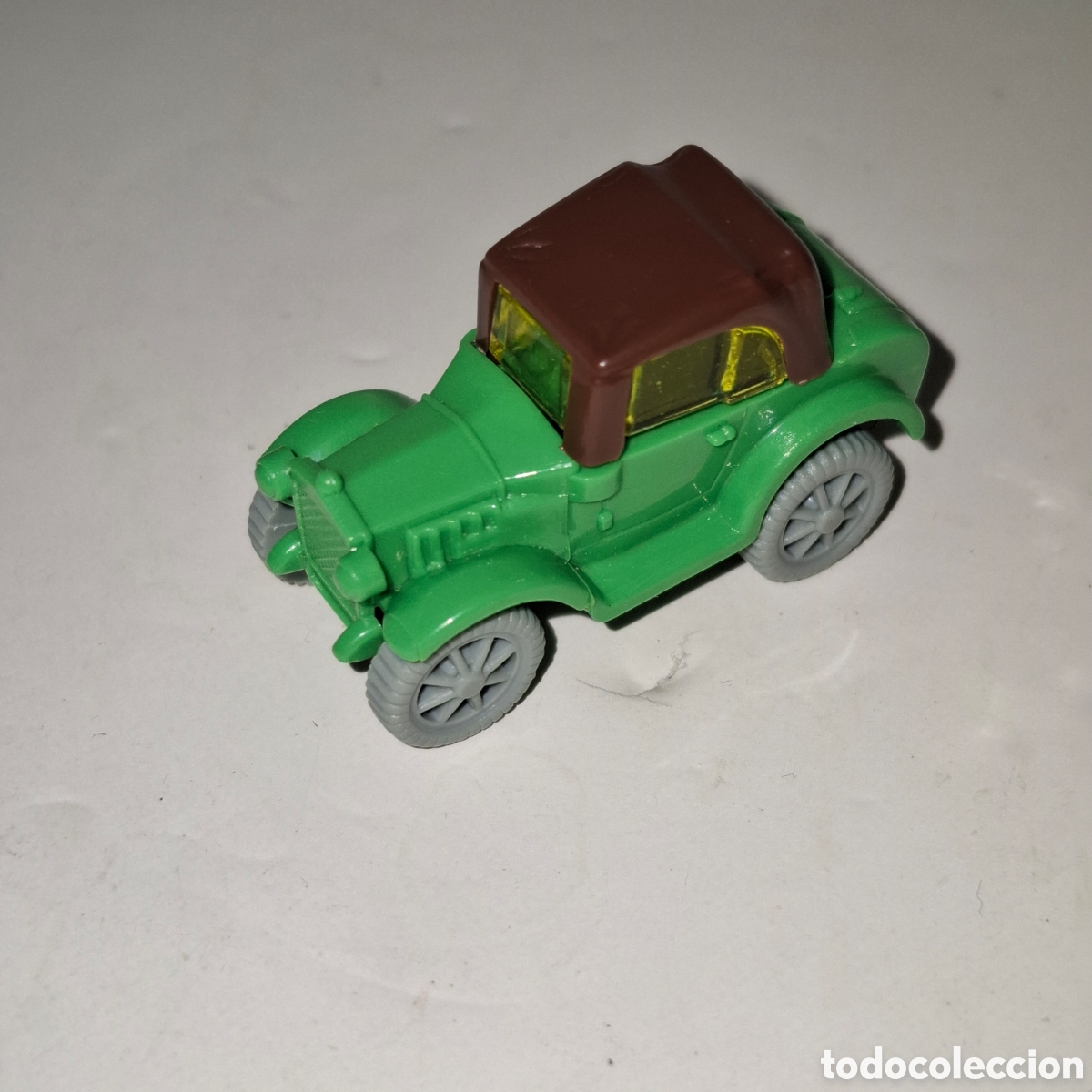 Figuras de goma Kinder: COCHE DE EPOCA DESMONTABLE KINDER SORPRESA FERRERO A&Ntilde;OS 90 MORRIS MINOR 1929