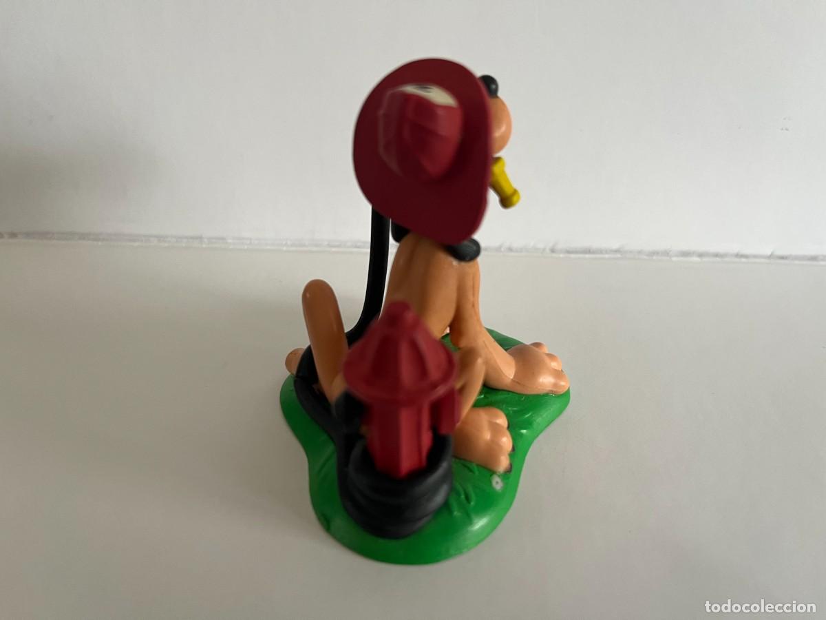 Figuras de goma y PVC: Disney Pluto bombero #194, 7cm. - Foto 2