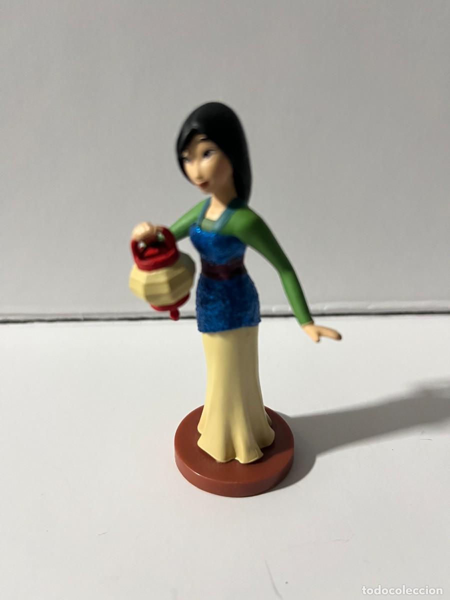 Figuras de goma y PVC: Disney Princesa Mulan campesina #197