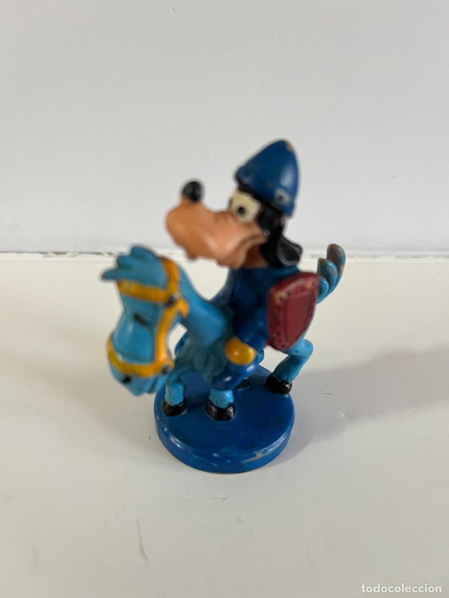 Figuras de goma y PVC: Disney Goofy con caballo #265, 7cm
