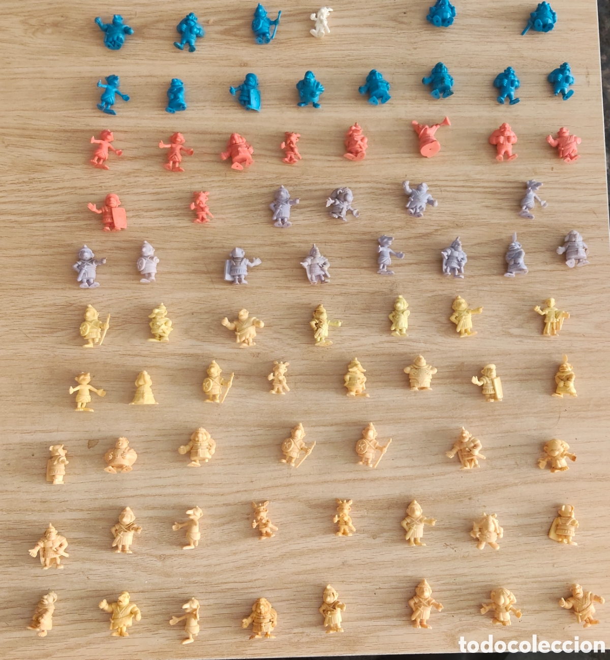 Figuras de goma y PVC: Lote 74 Figuras Dunkin Asterix y Obelix A&ntilde;os 70 Colecci&oacute;n Casi Completa.