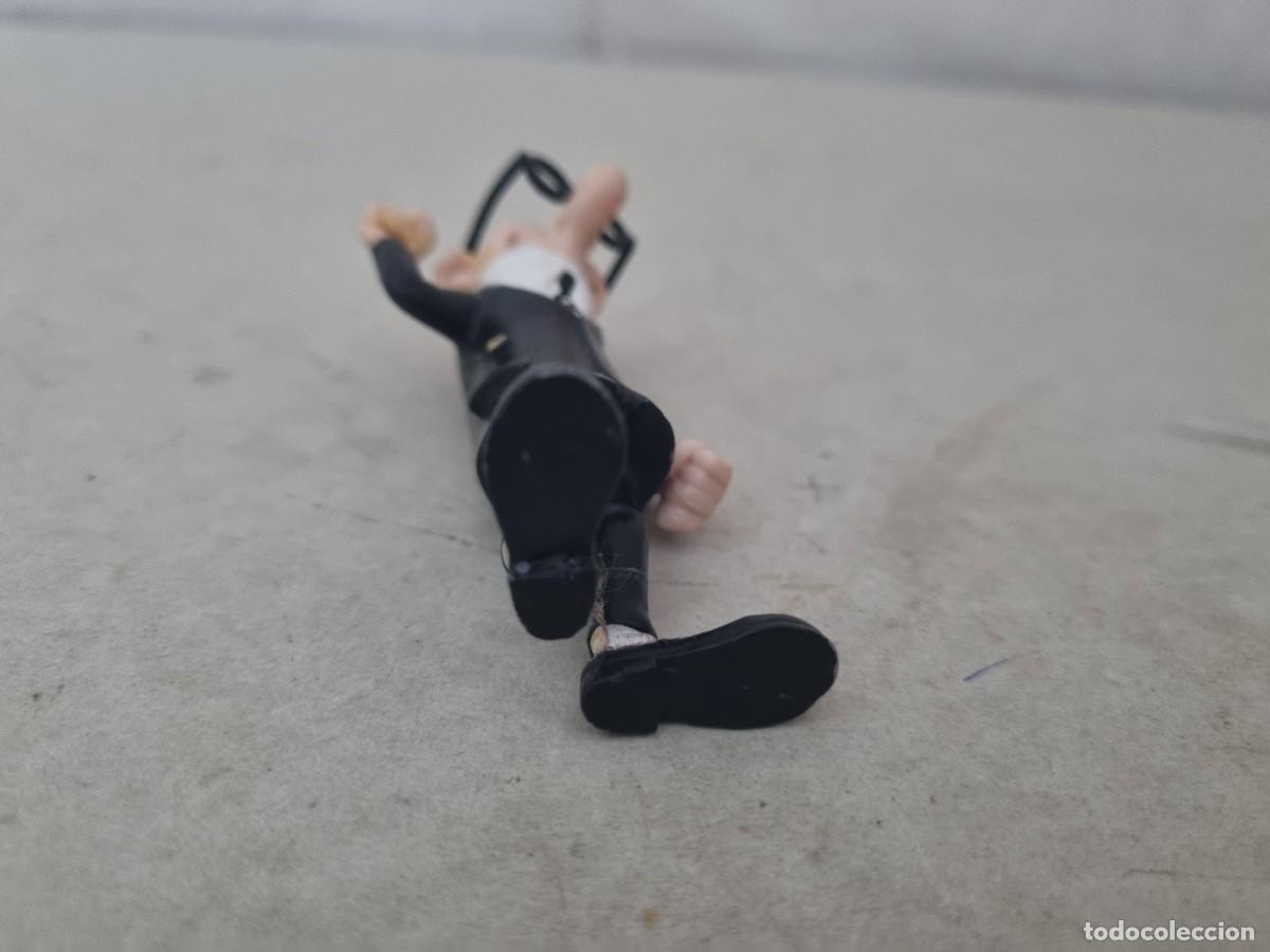 Figuras de goma y PVC: Figura Mortadelo de comansi - Foto 8