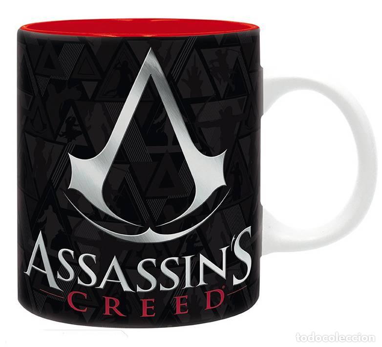 Figuras de goma y PVC: Taza Emblema negro y rojo - Assassin's Creed