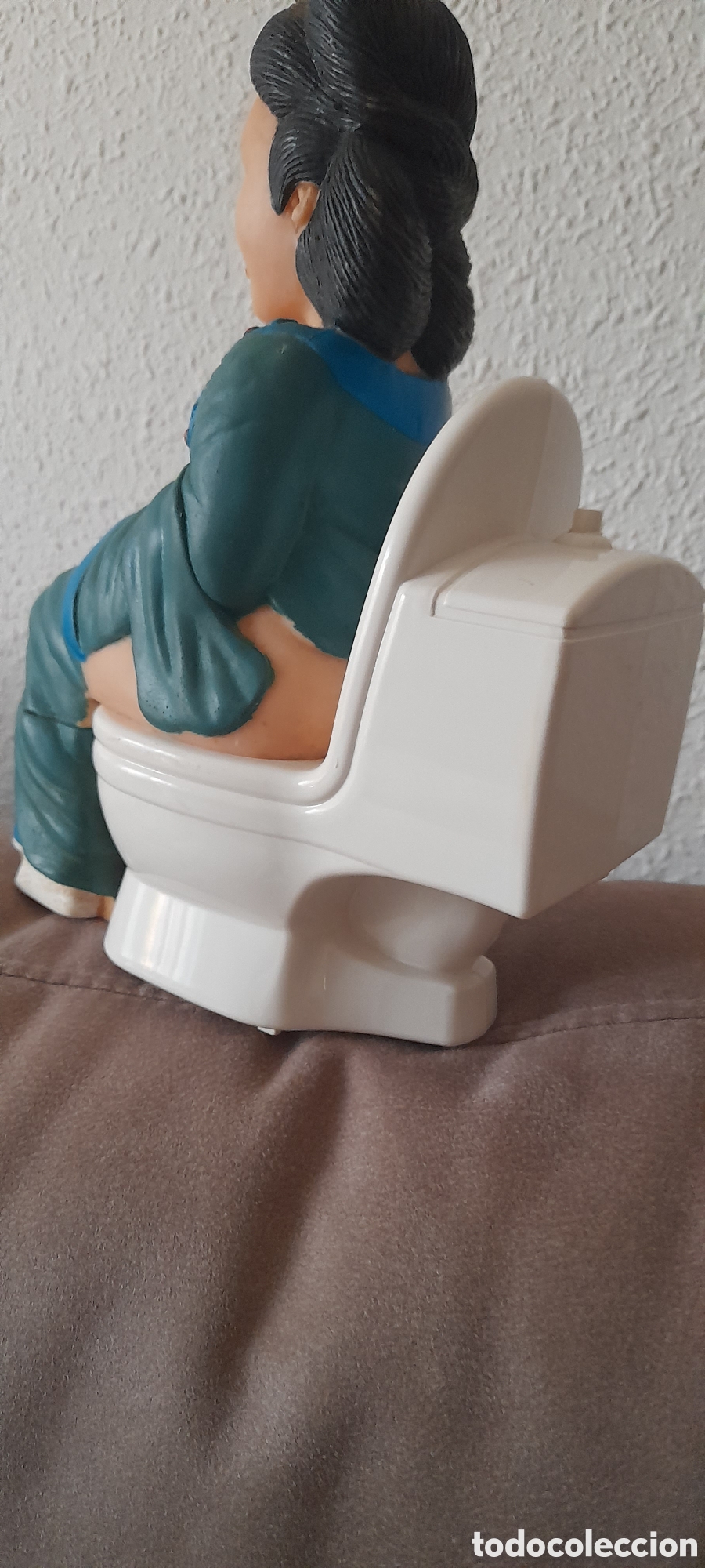 Figuras de goma y PVC: Juguete mujer en el trono - Foto 6