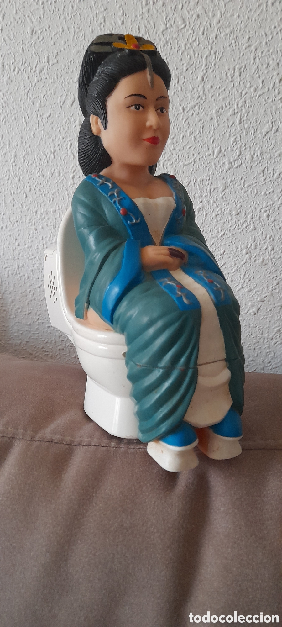 Figuras de goma y PVC: Juguete mujer en el trono - Foto 8