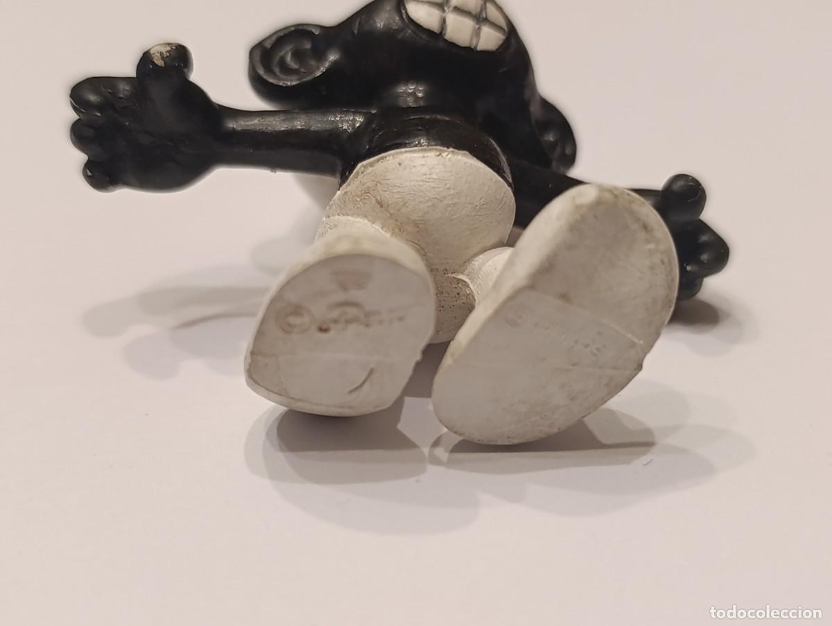 Figuras de goma y PVC: Pitufo Negro Angry Smurf - Foto 4