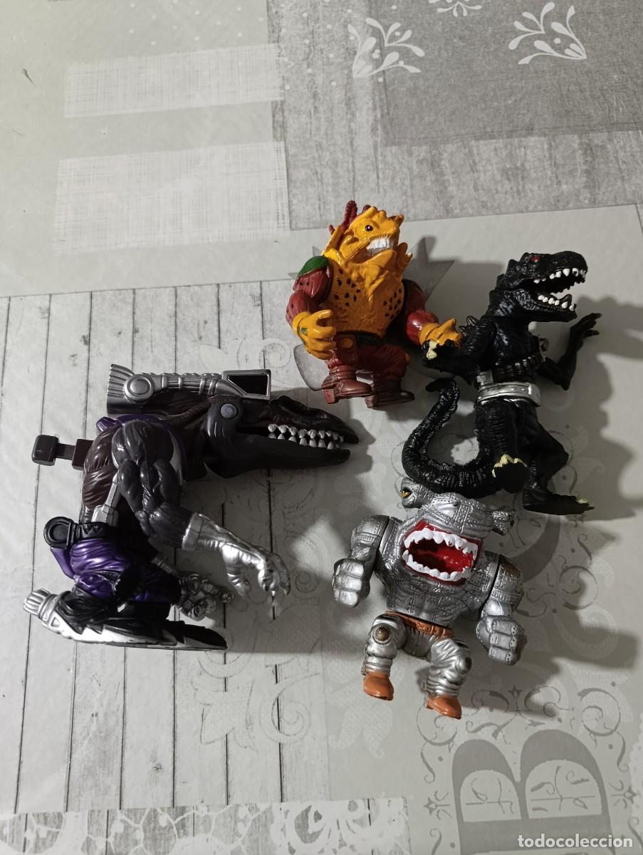 Figuras de goma y PVC: Lote street sharks variado