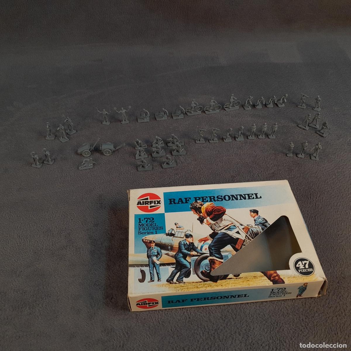 Figuras de goma y PVC: SL-27. CAJA FIGURAS MILITARES AIRFIX PERSONAL DE LA RAF 1:72. PL&Aacute;STICO. 1986