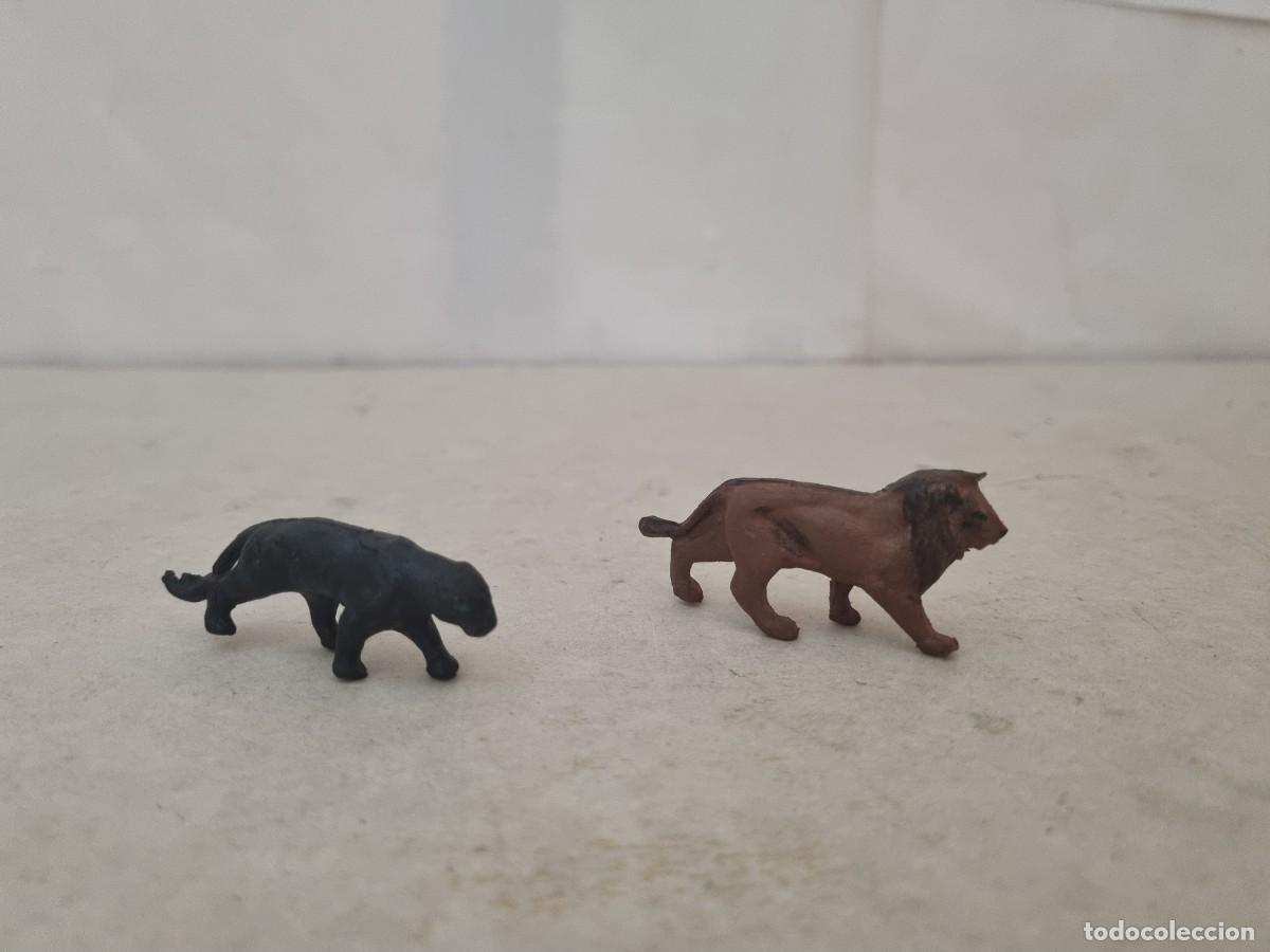 Figuras de goma y PVC: Lote animales en goma Le&oacute;n y Pantera tipo pech, lafredo, jecsan etc etc