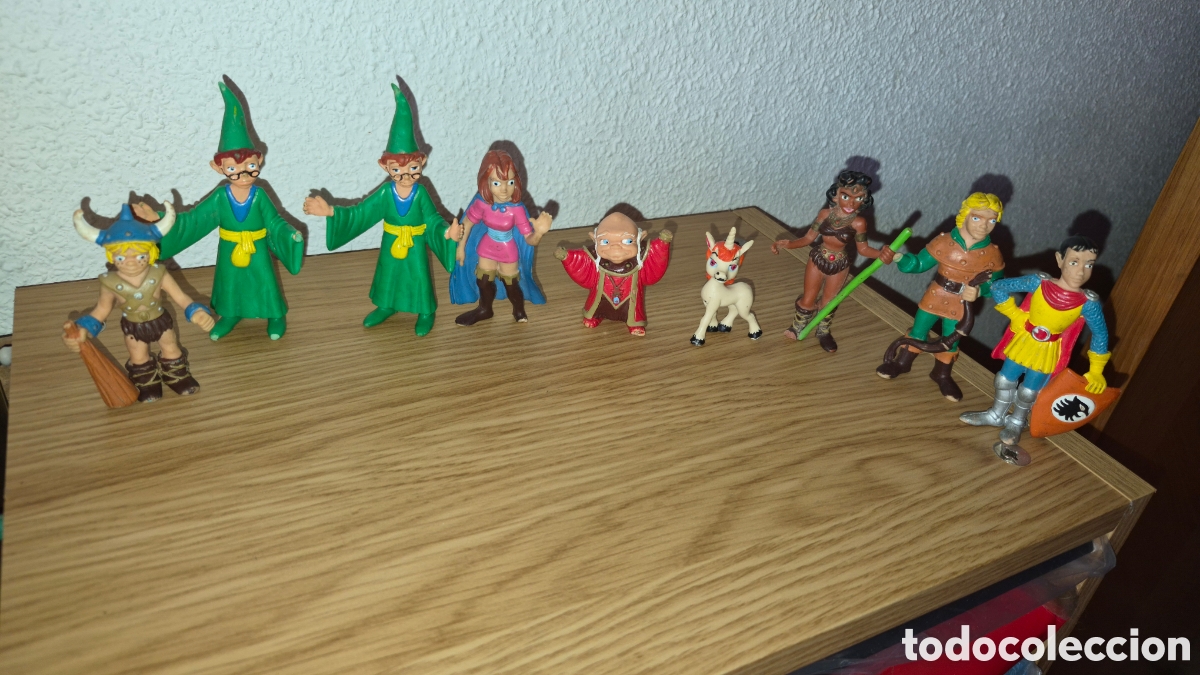 Figuras de goma y PVC: Lote de 9 figuras pvc Dragones y mazmorras. A&ntilde;os 80. Original y varios estados
